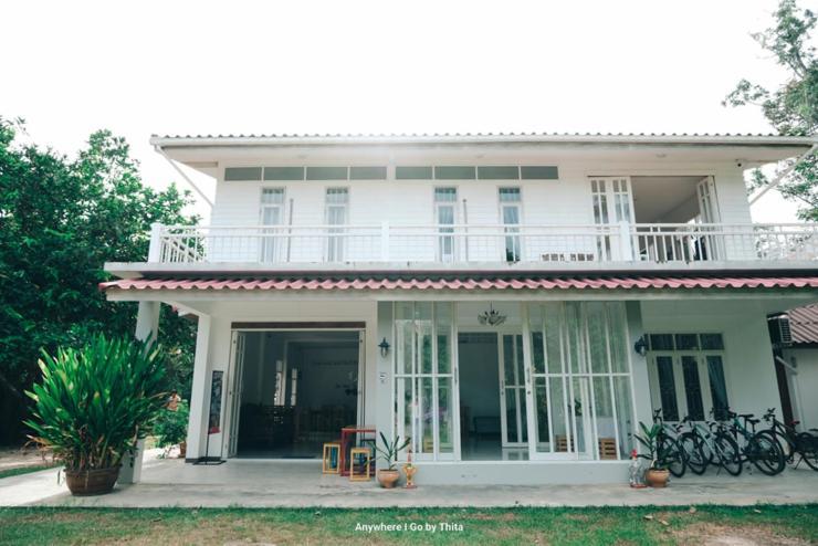 Albergue Thirty Tree Garden House Chumphon Exterior foto