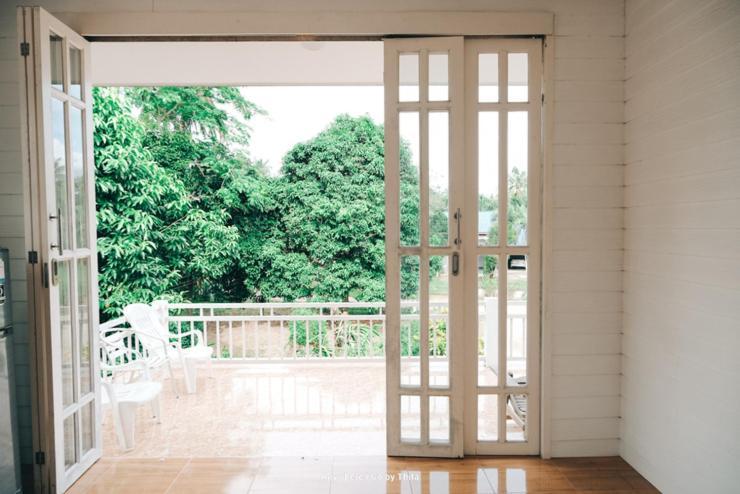 Albergue Thirty Tree Garden House Chumphon Exterior foto