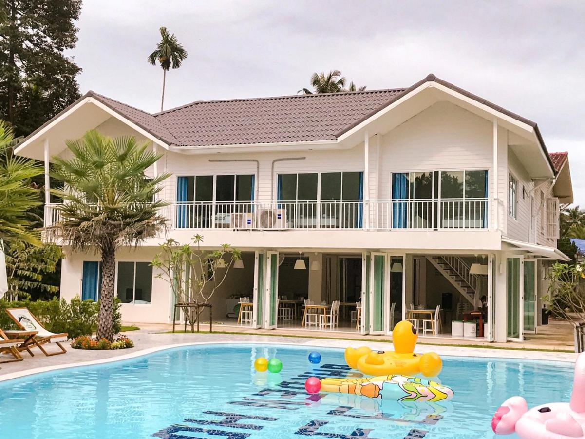 Albergue Thirty Tree Garden House Chumphon Exterior foto