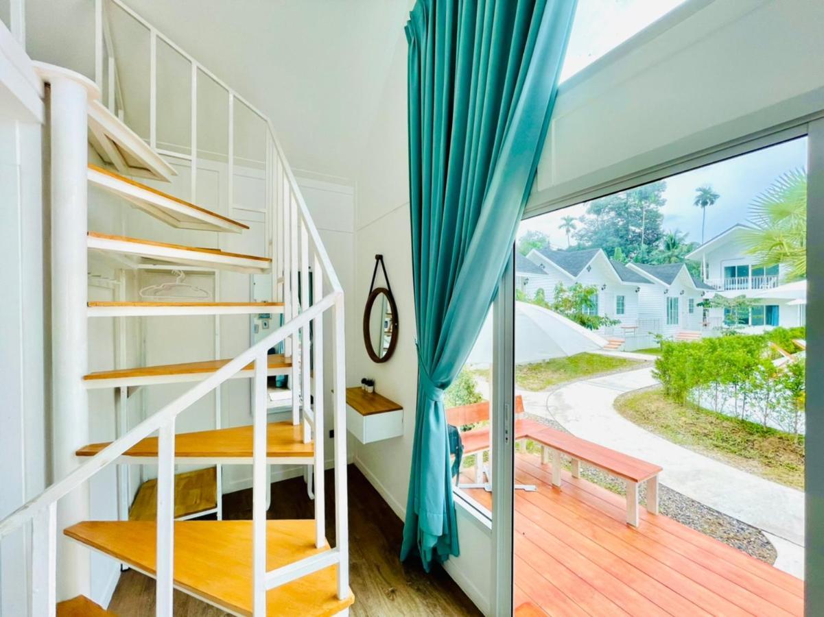 Albergue Thirty Tree Garden House Chumphon Exterior foto