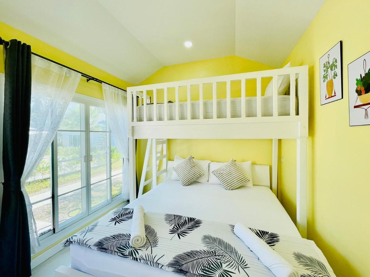 Albergue Thirty Tree Garden House Chumphon Exterior foto