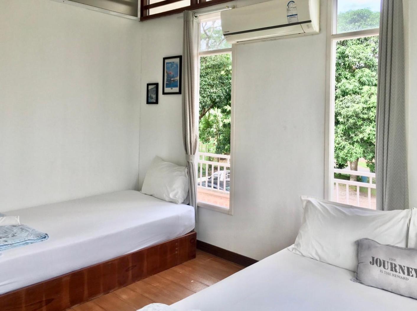 Albergue Thirty Tree Garden House Chumphon Exterior foto